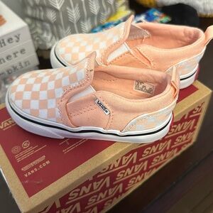 Vans toddler shoe
